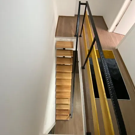 Kostas Duplex *