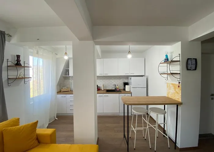 Kostas Duplex * Skopje